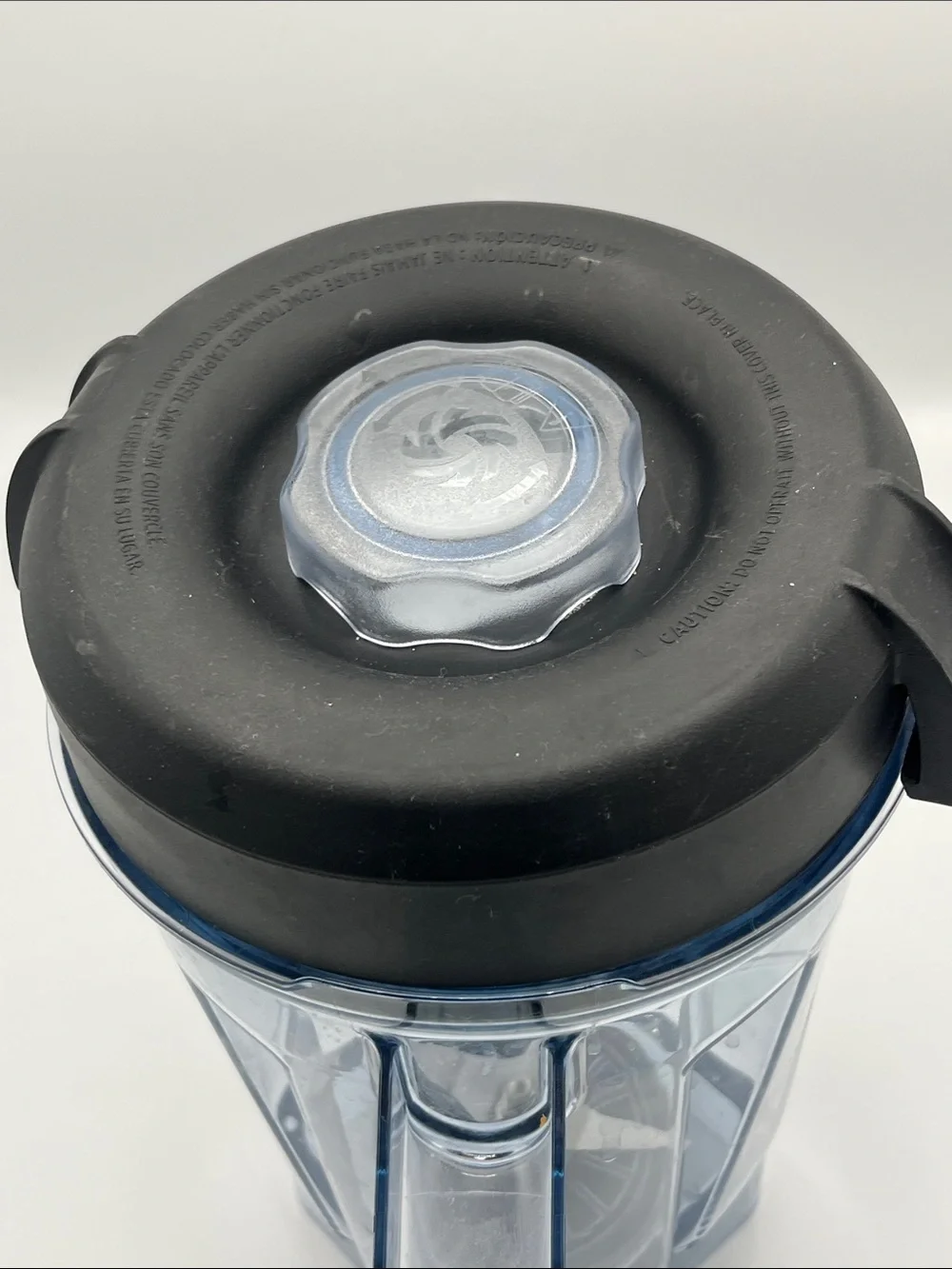 Vitamix 120204 C Blender Pitcher 64oz Rubber Lid